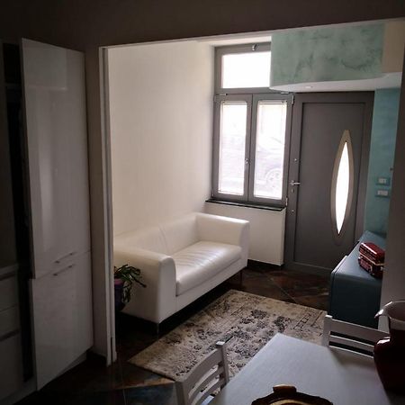 La Casa Di Valentina Appartement Vado Ligure Buitenkant foto