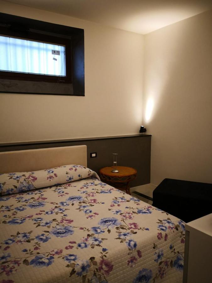 La Casa Di Valentina Appartement Vado Ligure Buitenkant foto
