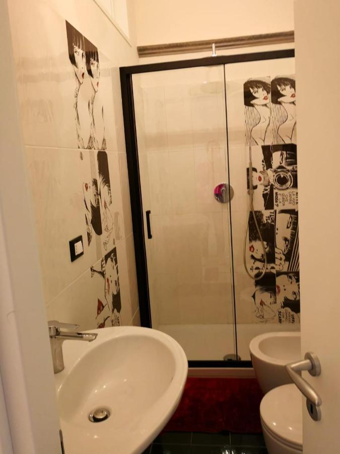 La Casa Di Valentina Appartement Vado Ligure Buitenkant foto